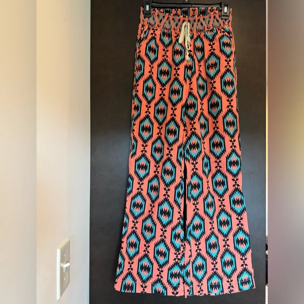 KISS & CRY Boho Style Pants - Picture 7 of 8